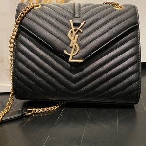Black Purse